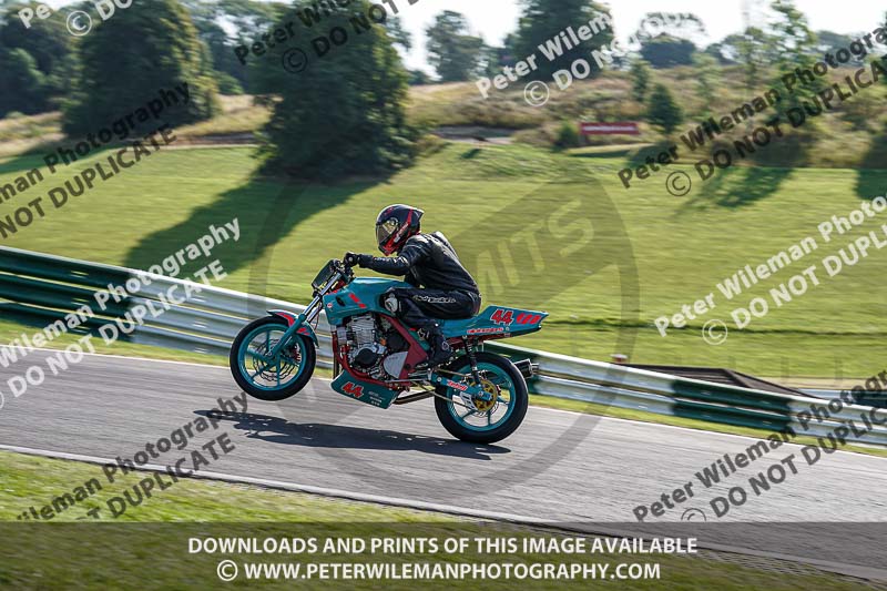 cadwell no limits trackday;cadwell park;cadwell park photographs;cadwell trackday photographs;enduro digital images;event digital images;eventdigitalimages;no limits trackdays;peter wileman photography;racing digital images;trackday digital images;trackday photos